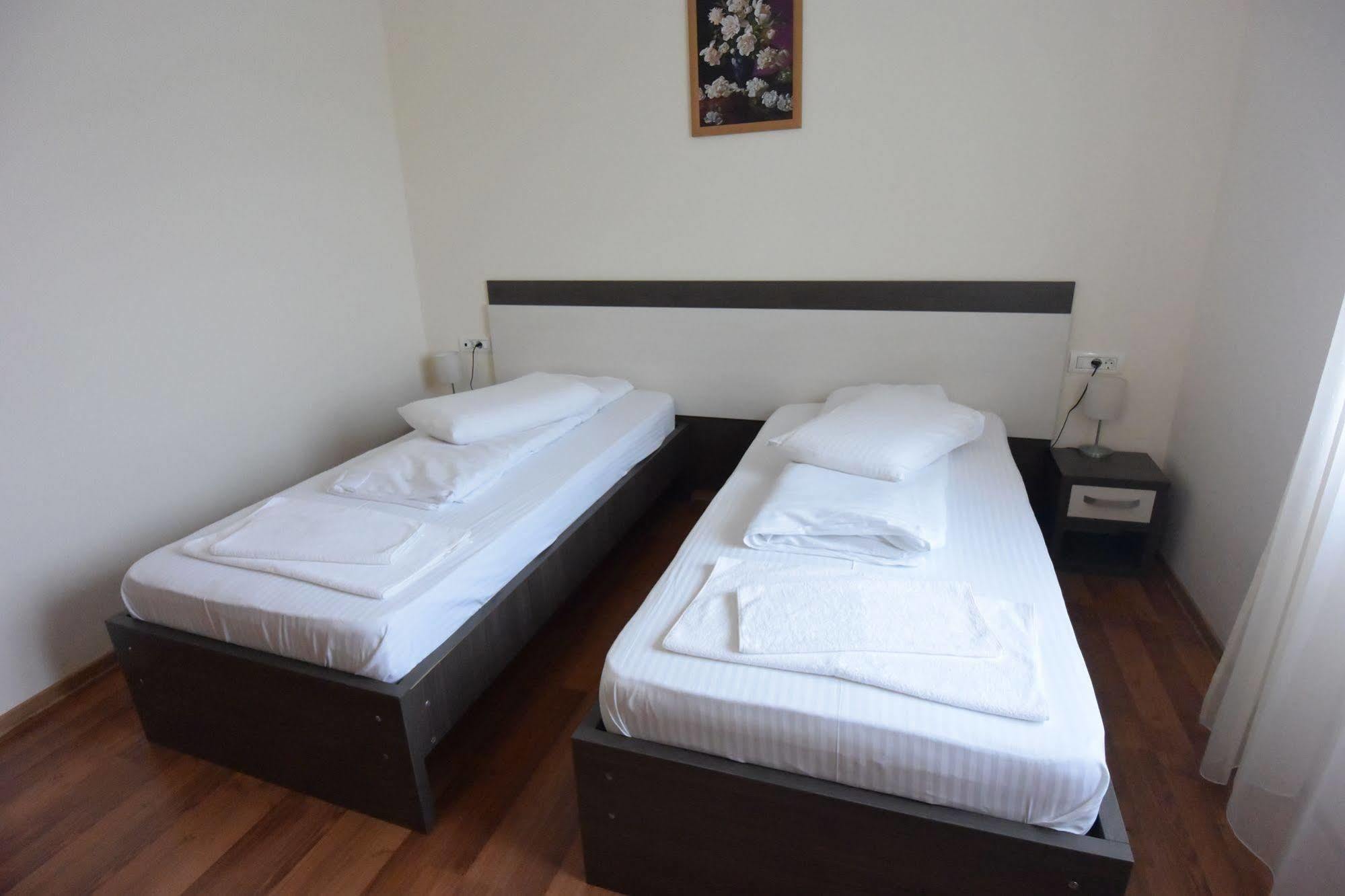 Hotel Arizona Timisoara Exterior foto